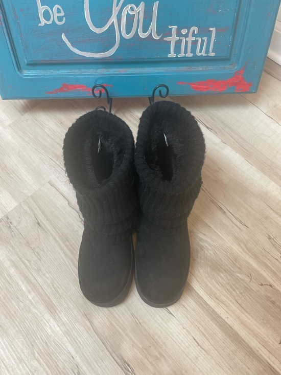 No Boundaries Shoes - Black Fuzzy Knit Cuff Winter Boots